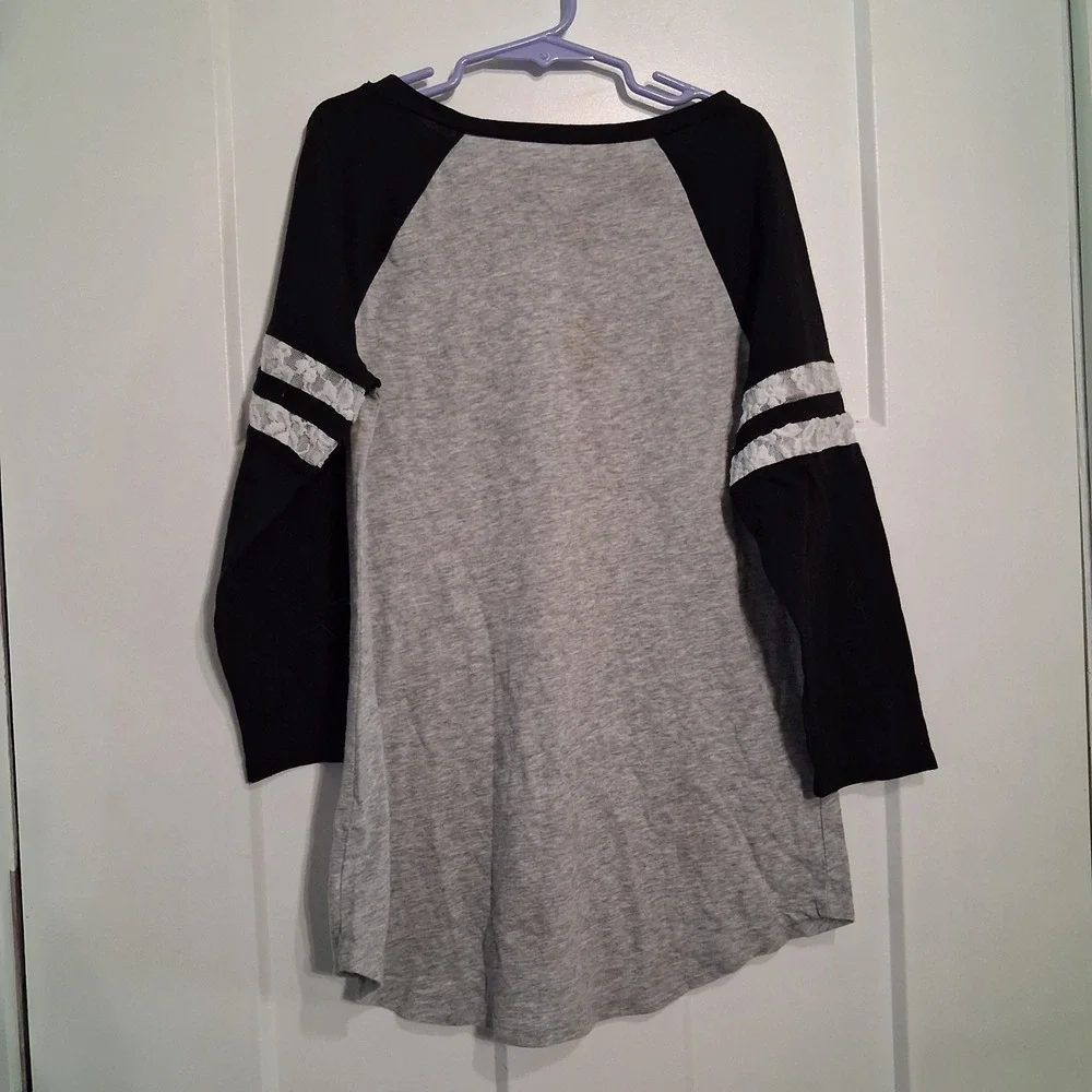 Justice Active Girls Gray Black Raglan Baseball Tee Crown Lace Stripes Size 12